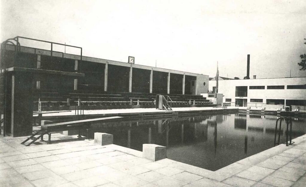 Summer Swimming Pool Červená hviezda Summer Swimming Pool Červená hviezda designed by arch. Oelschläger